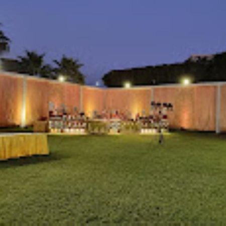 Abhiraj Guest House Mathura Exterior foto